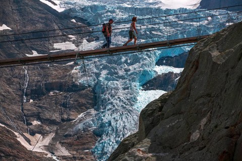 Trift Footbridge, a pedestrian suspension bridge built to replace a hiking path destroyed by