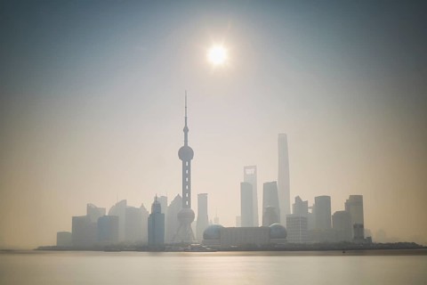 Shanghai, view of the Oriental Pearl Tower from the Bund, Lujiazui, on the banks of the Huangpu