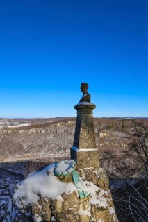 Wilhelm Hauff memorial, rocks above the Echaz Valley, monument from 1839, obelisk with bronze bust,