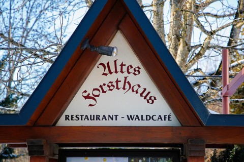 Sign Altes Forsthaus, Waldcafé, Restaurant Altes Forsthaus bei Schloss Lichtenstein, Restaurant,