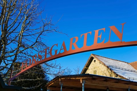 Forstgarten logo, restaurant Altes Forsthaus near Lichtenstein Castle, restaurant, font, Honau,