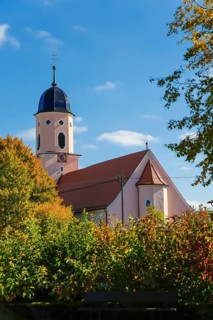 Roman Catholic parish church of St. Martin, baroque hall church from 1717—19, design by Franz Beer,