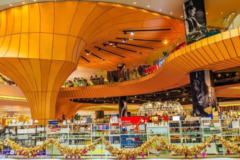 Curved column and wooden ceiling, luxury shops, Iconsiam Shopping Center, Bangkok, Thailand's
