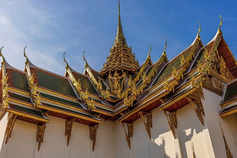 The Grand Royal Palace, Dusit Maha Prasad Throne Hall with overlapping roofs and curved chofas,