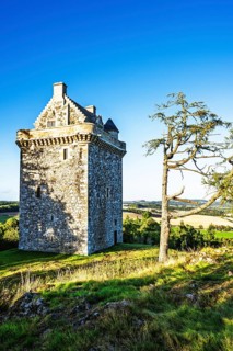 Fatlips Castle, Minto Crags, River Teviot, Roxburghshire, Scottish Borders, UK