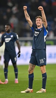 Goal celebration Wouter Burger TSG 1899 Hoffenheim (18) PreZero Arena, Sinsheim, Baden-Württemberg,