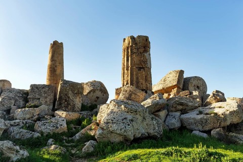 Temple G in the ancient Greek city of Selinunte, Acropolis, ruin, destruction, archaeological site,