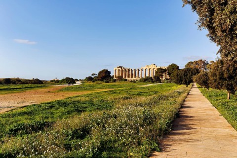 Temple E, Temple of Hera in the ancient Greek city of Selinunte, acropolis, hiking trail,