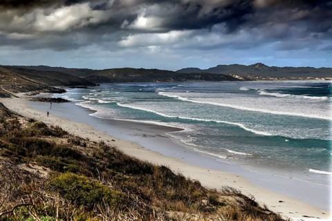 Wide coastal landscape with rough waves and cloudy sky near Vivonne Bay, Vivonne Bay, Kangaroo