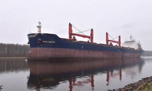 Cargo ship KIRAN AMERICA sails in fog in the Kiel Canal, NOK, Kiel Canal, Kiel Canal,