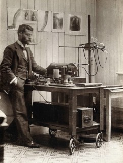 The Royal London Hospital, Whitechapel, x-ray, with doctor, around 1900. Medicine, history of