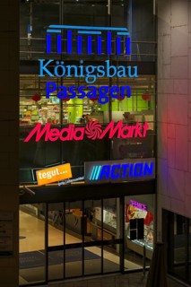 Night view, logo media market, Tegut, action, entrance Königsbau Passagen, shopping center,