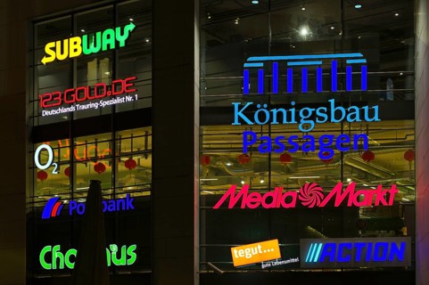Night view, neon lighting, logo media market, Tegut, action, Subway, Postbank, ChaHaus, 123gold.de,
