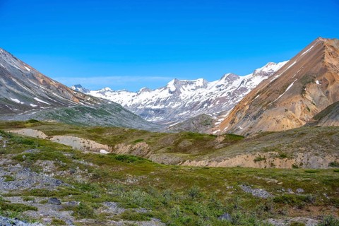 Colourful mountains, picturesque mountain scenery on Gulkana Glacier, Richardson Highway, Alaska