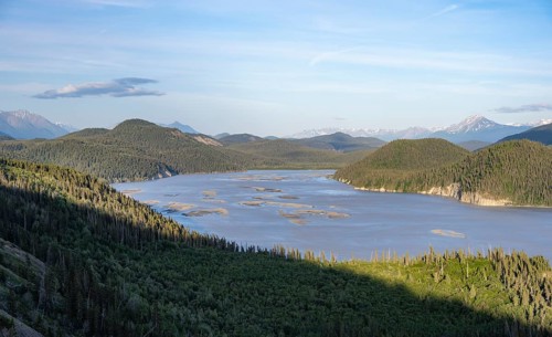 View of the huge Copper River, McCarthy Highway, Wrangell St. Elias National Park, Alaska, USA