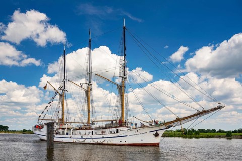 Ship, sailing school ship Grand Duchess Elisabeth auf der Hunte, Elsfleth, Lower Saxony, Germany
