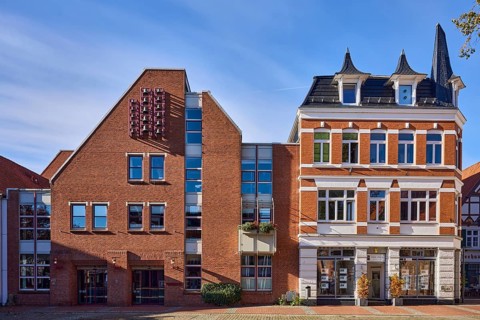 Town hall, glockenspiel, commercial buildings, residential buildings and commercial buildings,