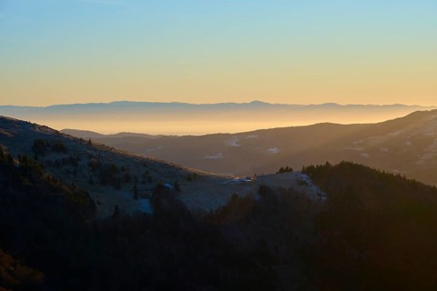 Sunrise over mountain landscape with rolling hills, fog and thick forests, morning, view, Rhine
