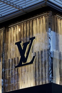 Louis Vuitton logo on illuminated façade, Louis Vuitton boutique an der Kö, luxury shopping,