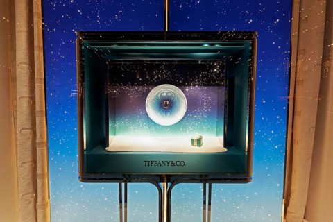 Window of the Tiffany Co. jewelry store on the Kö, luxury shopping, Düsseldorf, North