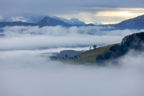 View from Mondseeberg to Gaisberg, inversion weather, Osterhorn Group, Mondseeland, Salzkammergut,
