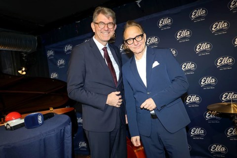 Oliver Dunk and the Federal Government Commissioner for Culture and the Media (BKM) Dr Wolfram
