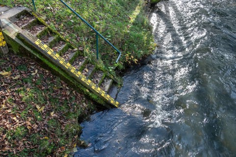 Level measurement of Pegnitz near Hohenstadt, Middle Franconia, Bavaria, Germany