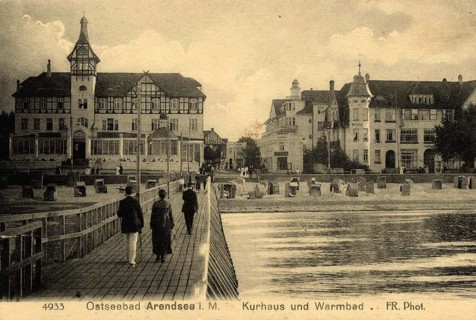 Baltic resort Arendsee, beach promenade, spa hotel and Warmbad, Kühlungsborn, Rostock district,