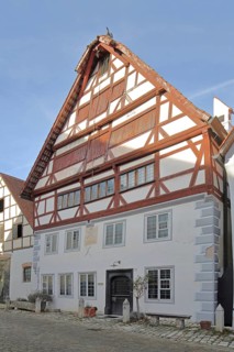 Former tanner house built 15th century, half-timbered house, Vordere Gerbergasse, Nördlingen,