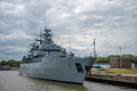 The frigate F217 Bayern, put into service on June 15, 1996 specializing in submarine hunting, is