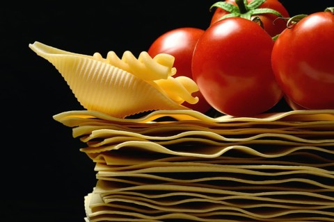 Lasagna sheets and conchiglione and fusilli noodles