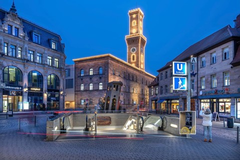 Fürth Town Hall in evening lighting, the tower is imitated the tower of the Palazzo Vecchio in
