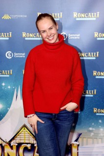 Clara Lösel, Roncalli Christmas Circus Premiere, Tempodrom, Berlin 19.12.2025