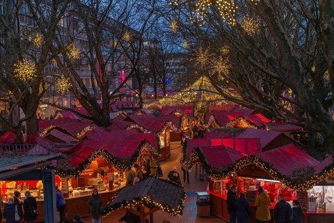 Christmas market on Holstenplatz in Kiel, city center, trees, shops, pedestrian zone, early