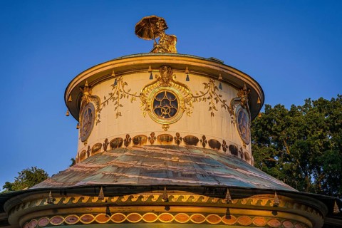 Chinese house in the evening light, tea house with golden sculptures, Sanssouci Park, Potsdam