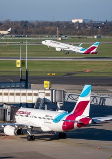 Eurowings aircraft, at terminal A and at takeoff, Düsseldorf airport, DUS