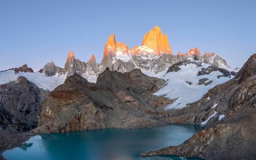 Laguna de los Tres, sunrise, alpine glow, glaciers and glaciers Lake de los Tres, mountains and