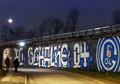 FC Schalke 04 logo and mining motif at the A 42 Gelsenkirchen-Schalke motorway exit at night, North