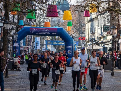 Running event 'Wasalauf', downtown Celle, along half-timbered houses, Celle, Germany