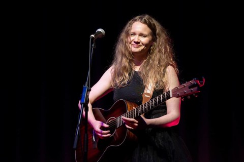 Magda NOVELS, concert as part of the record release tour for the album Vol.1 Shadow Work at