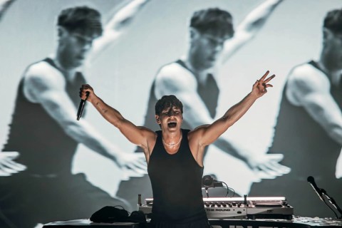 BUNT. live in the middle of it all tour at Berlin's Tempodrom on 21.11.2025