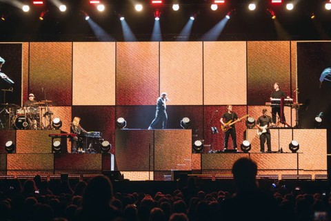 Kerstin Ott live on Für immer für euch | Live with band tour in Berlin's Uber Arena on 03.12.2025