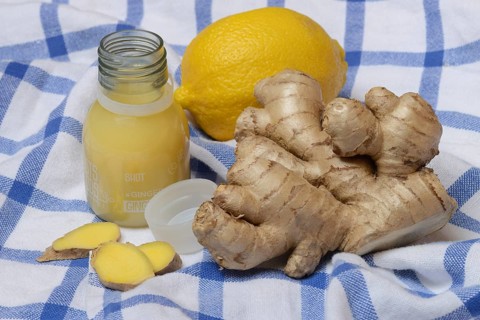 Ginger root, lemon and ginger shot