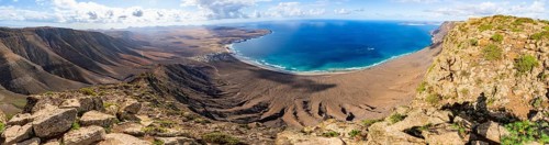 Panorama at Castillejo viewpoint, view from the Risco de Famara cliffs to the coast and the sea