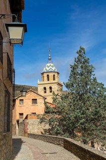 Cathedral church of San Salvador, historic buildings in medieval village of Albarracín, Teruel