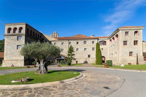 El Monasterio de Boltaña, former monastery now hotel and spa, Boltana, Huesca province, Aragon,