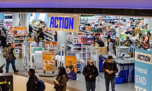 Action, Dutch non-food discounter with more than 3000 branches in 13 European countries. Bargain