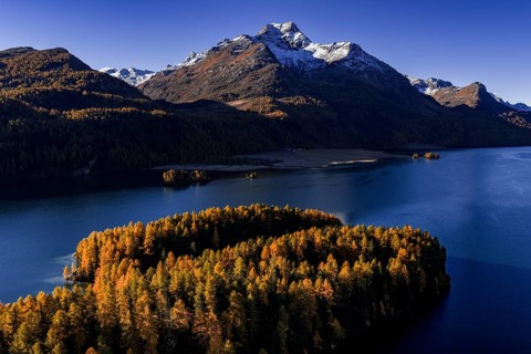 Mountain landscape, mountain lake, larch forest, autumn, autumn color, morning light, sunny, aerial