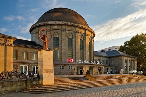 Historischer Kuppelbau Deutzer Bahnhof, Cologne, Rhineland, North Rhine-Westphalia, Germany