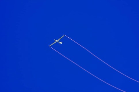 An SZD-59-1 ACRO glider, registration D-1138, during a demonstration as part of an air show at the